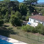 D'etape Et De Sejour- Domainesalamandre-fr - Piscine, Nature, Gr65 Et Teletravail 로제르트