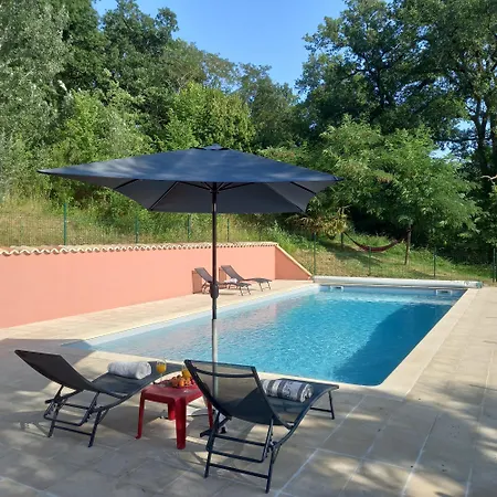 Domaine La Salamandre - Piscine & Foret Privee, Vue Sur Vallee בית כפרי